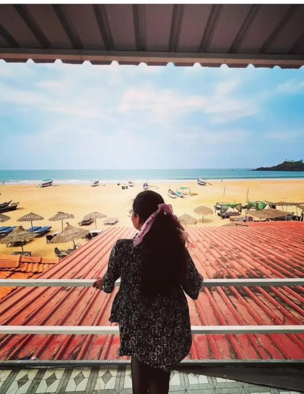 Funtastic Beach Huts Patnem