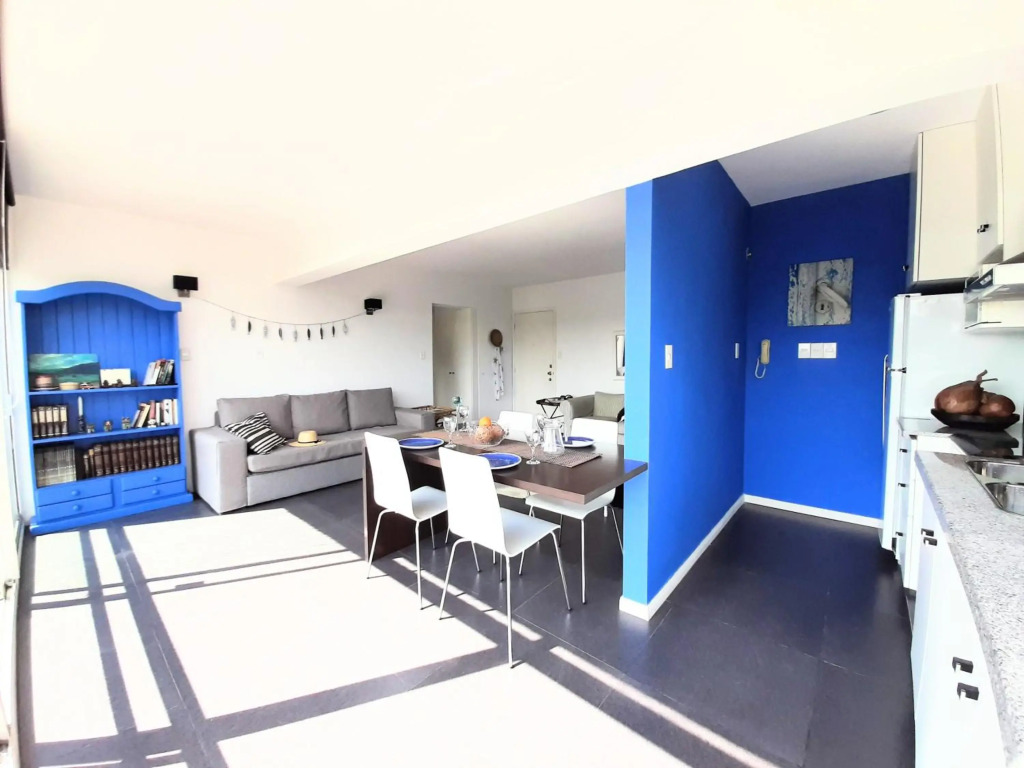 CASA AZUL Primera linea mar I Playa Mansa Parada 10 Edificio Isla de Gorriti