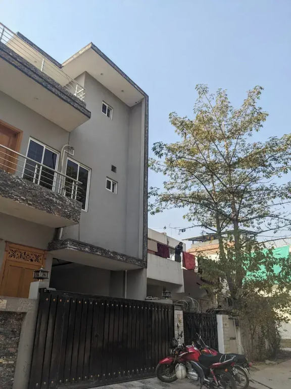 New Sunrise Guest House