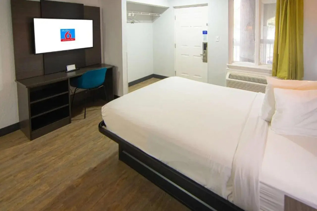 Studio 6 Extended Stay - Coral Springs, FL - Fort  Lauderdale
