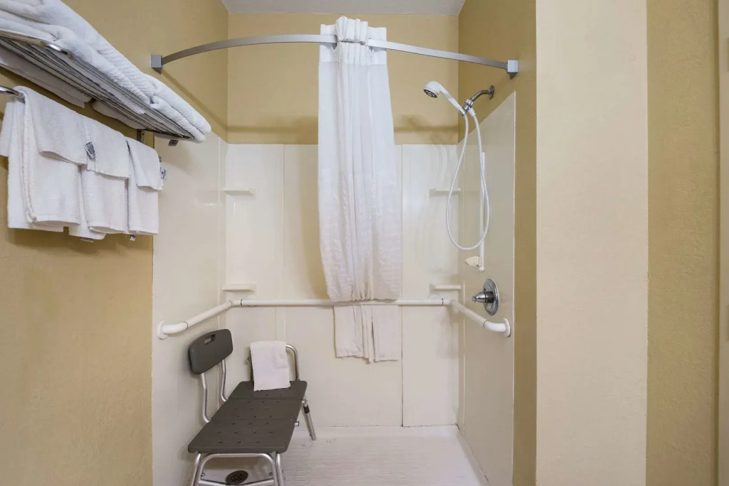 Quality Inn Des Moines North