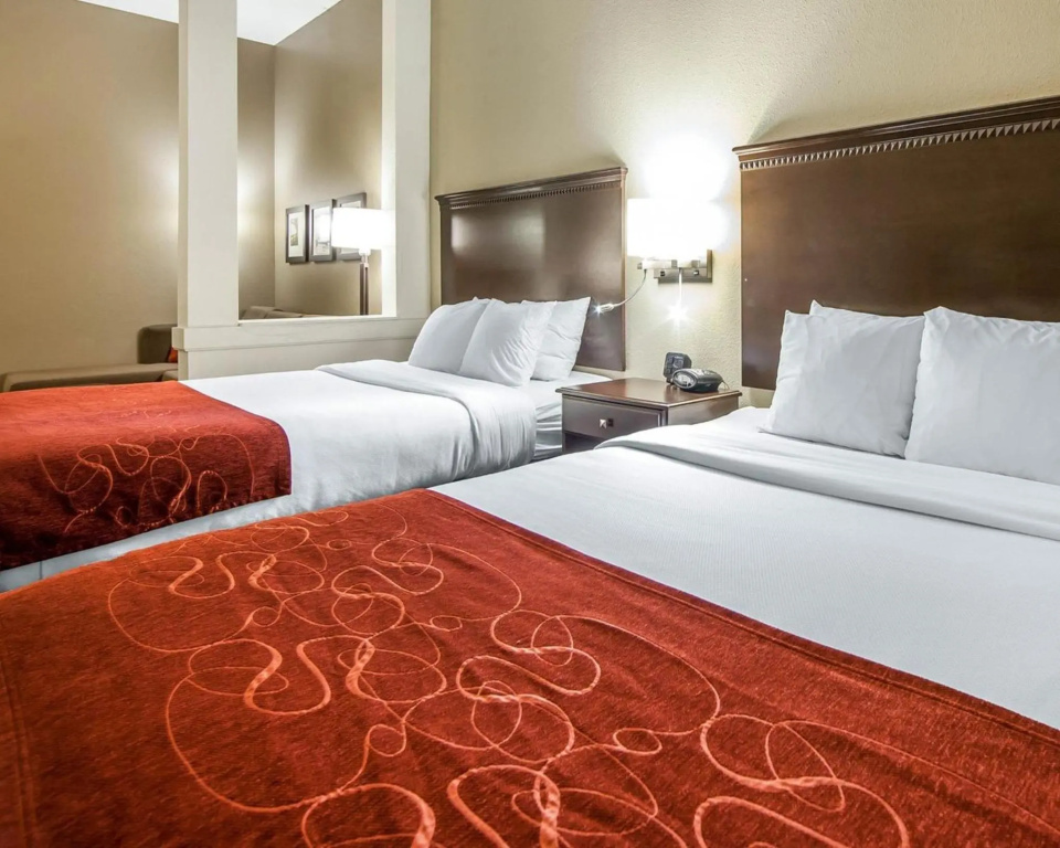 Comfort Suites Marietta-Parkersburg