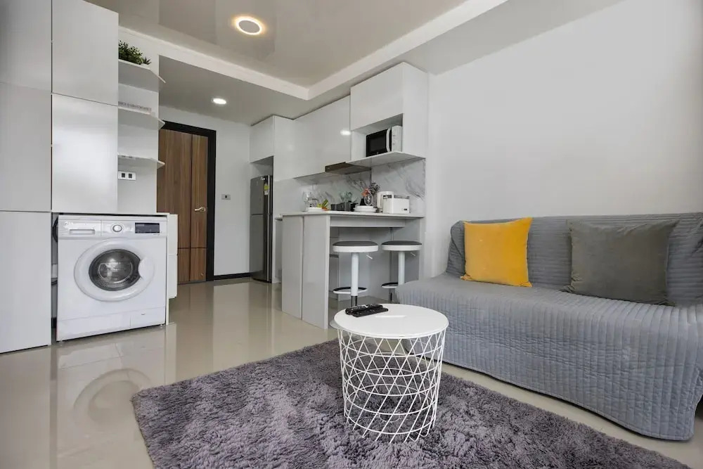 Chill & Relax Stay at Rawai Condo 311