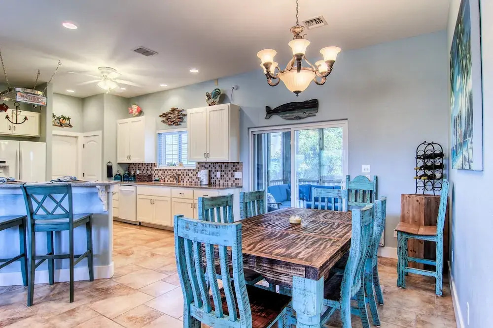 No Ragrets 4 Bedrooms 4 Bathrooms Home