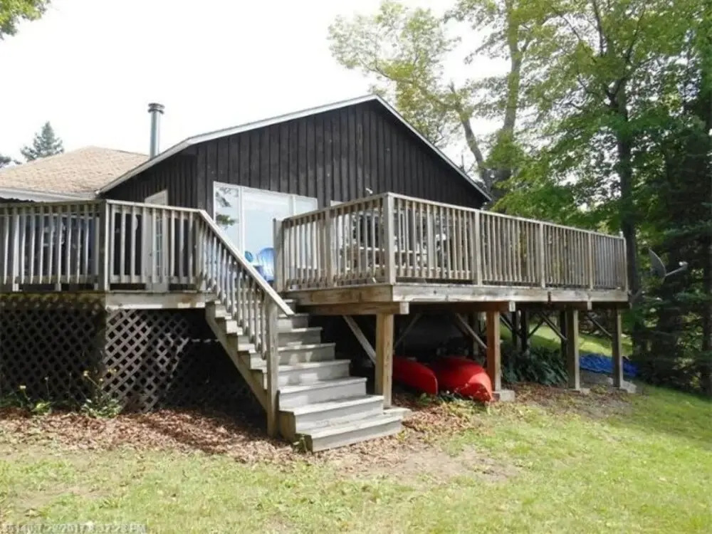 Celtic Cove Main Cabin