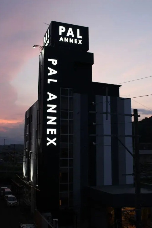 Pal Annex Oita