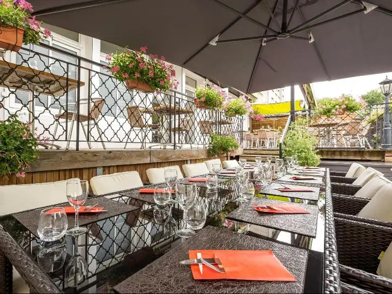 Logis SPA Hotel Restaurant De La Poste