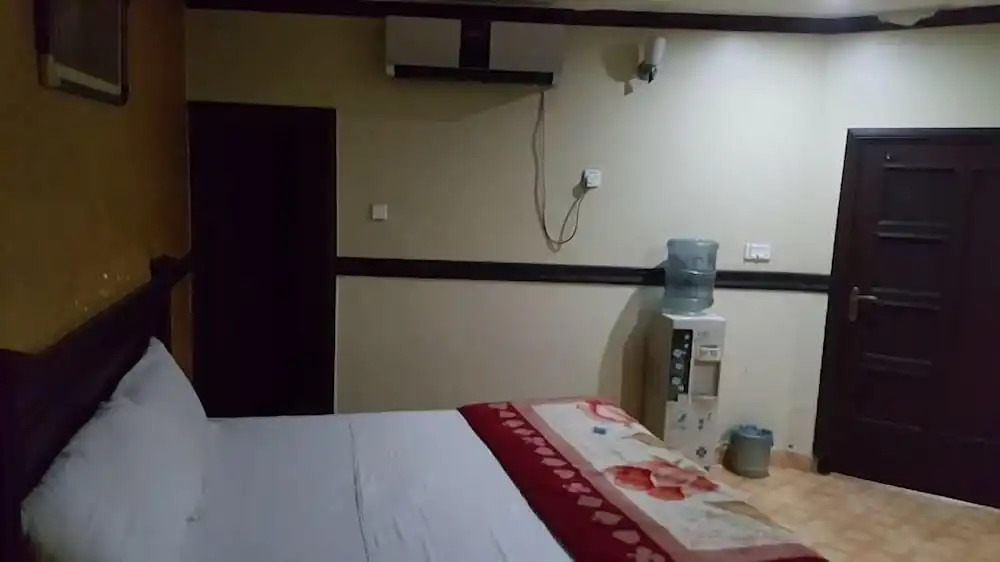 Al Noor Hotel