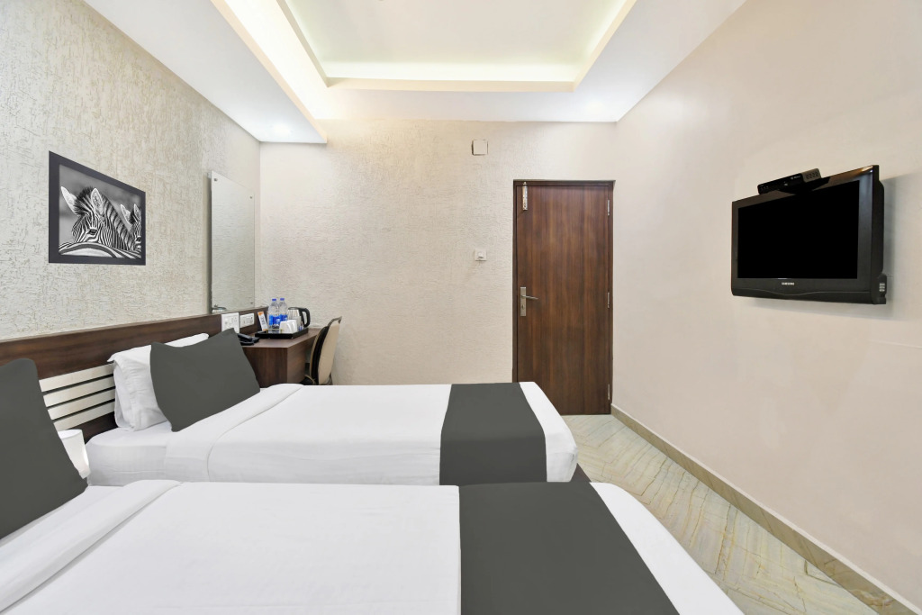 OYO 11639 Hotel Accord