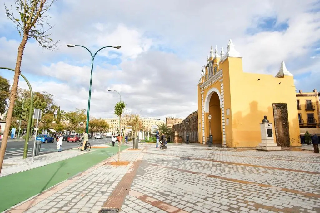 Resolana City Walls by Valcambre