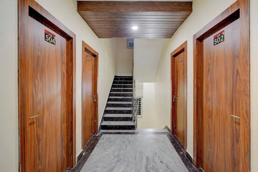 FabHotel Dharani Grand Madhapur
