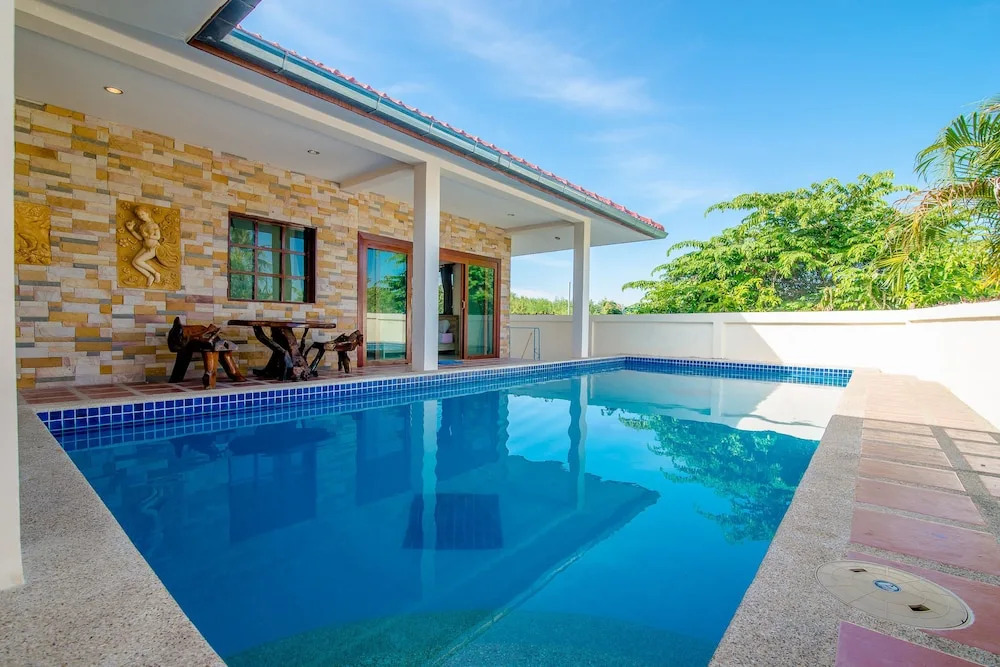 Baan Secret Party Pool Villa