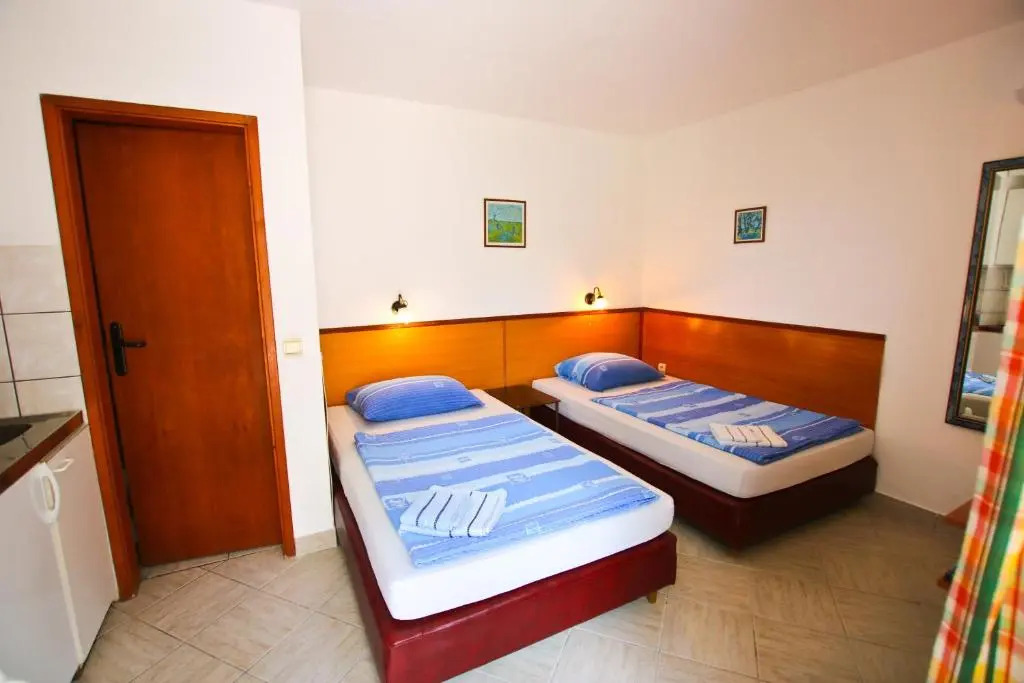 Guest House Saga
