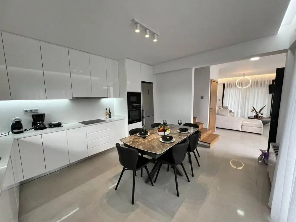 Elegant Stylish Villas with Shared Pool in Crete