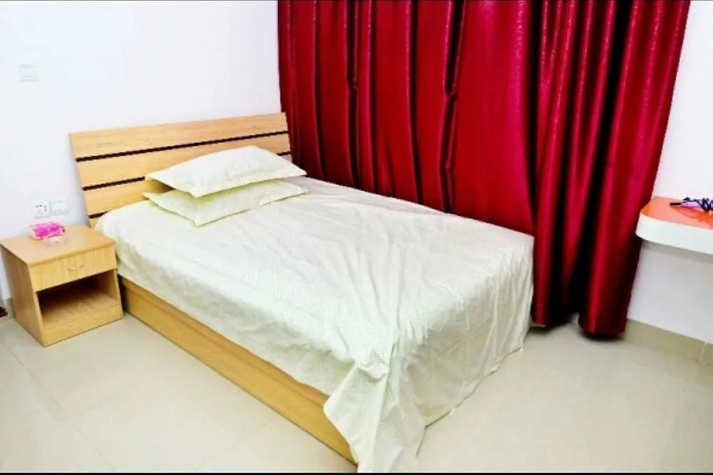 Jiujiu Express Apartment