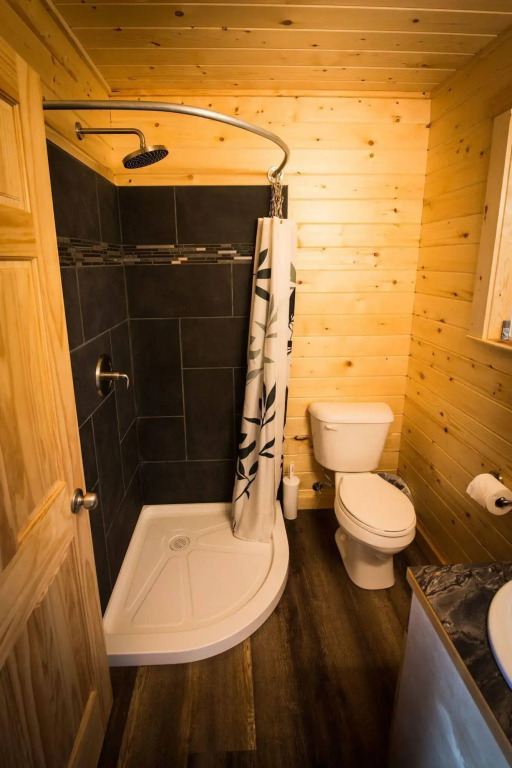 Hidden Acres Farm & Treehouse Resort