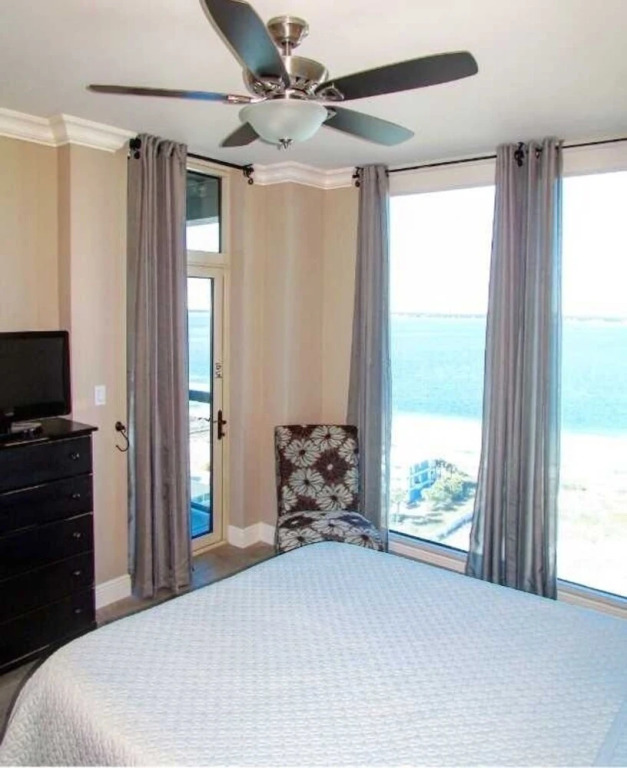 Portofino, Tower 5 - 2 Bedroom Unit - Sleeps 6 condo