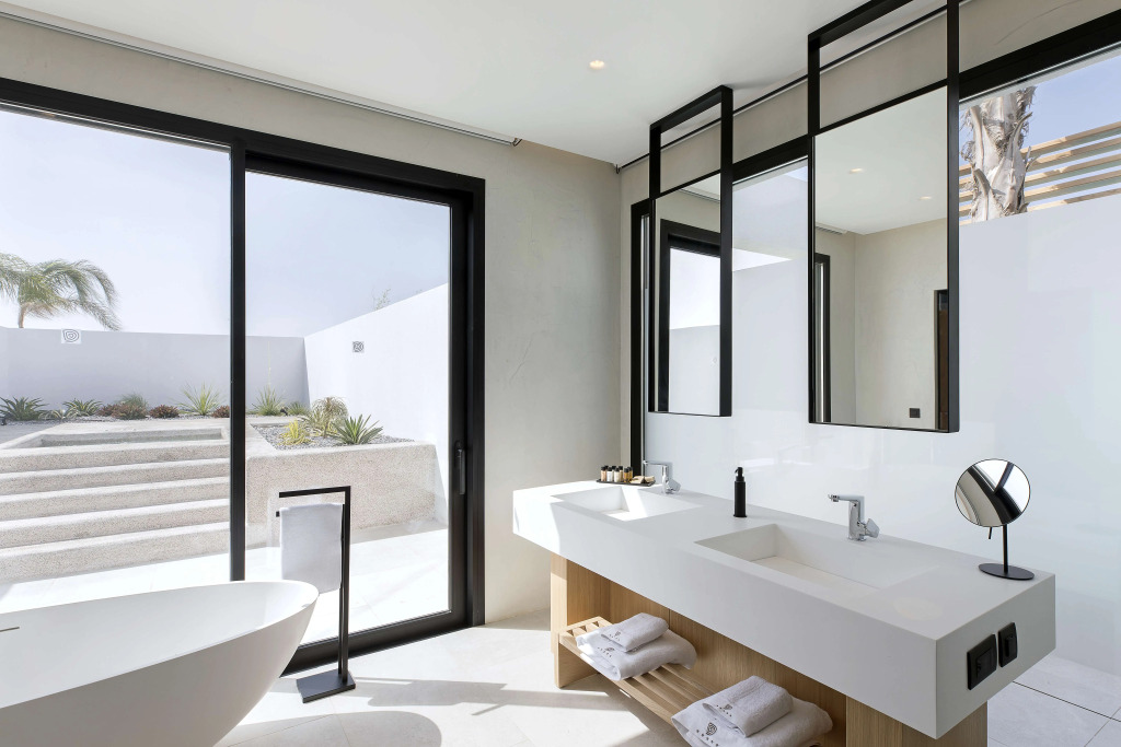 D Andrea Lagoon All Suites