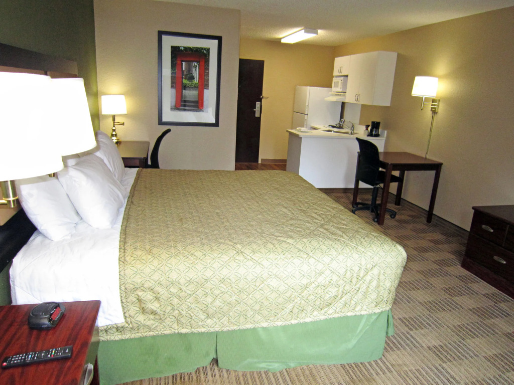 Extended Stay America Select Suites - Tampa - North - USF - Attractions