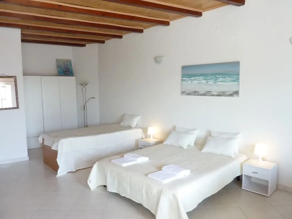 Sun & Sea Apartments