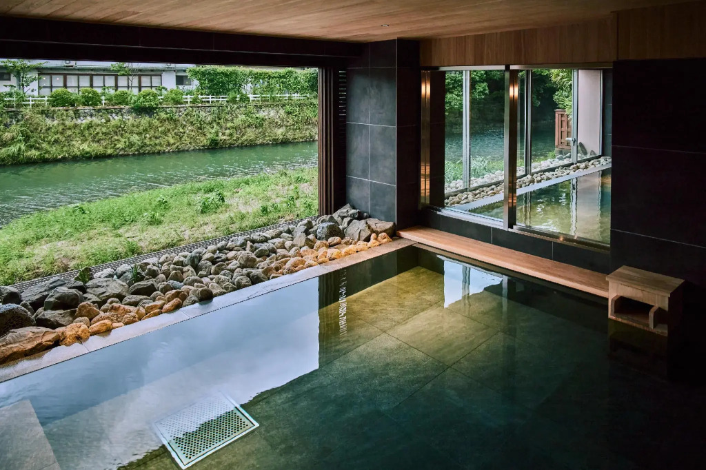 Ryokan Oomuraya