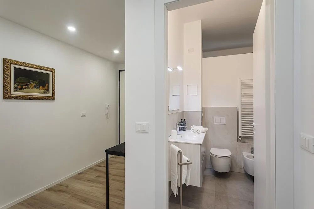Quinto Modern Flat by Wonderful Italy