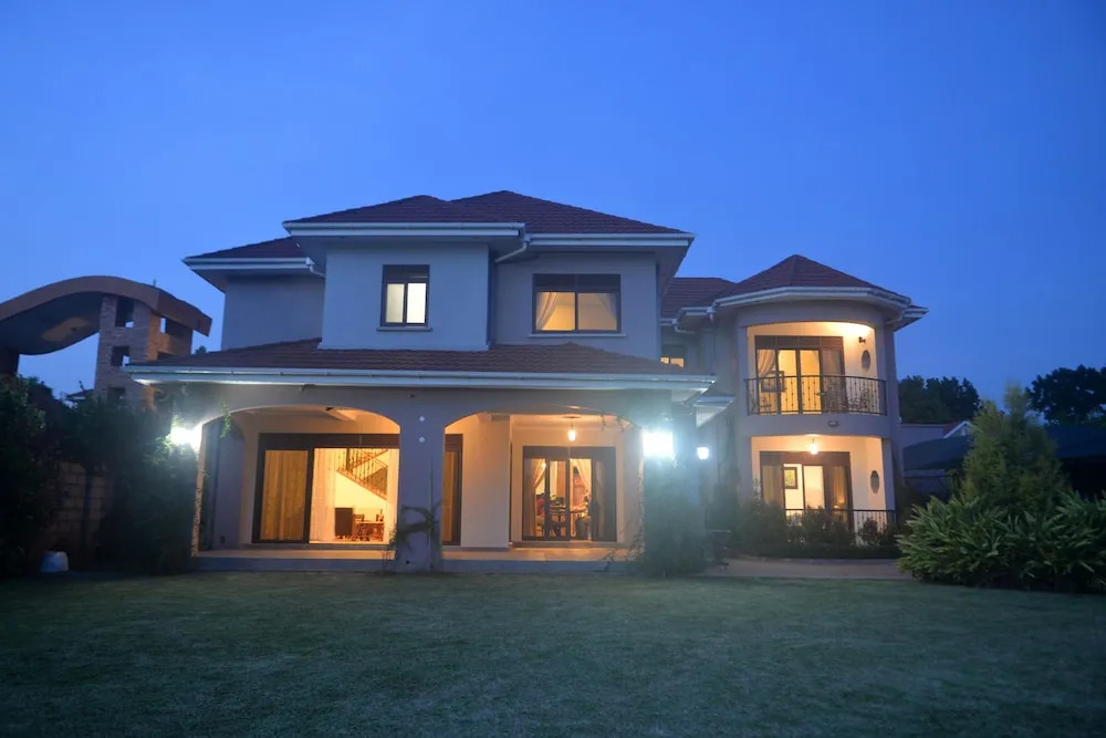 Akasu Bed and Breakfast