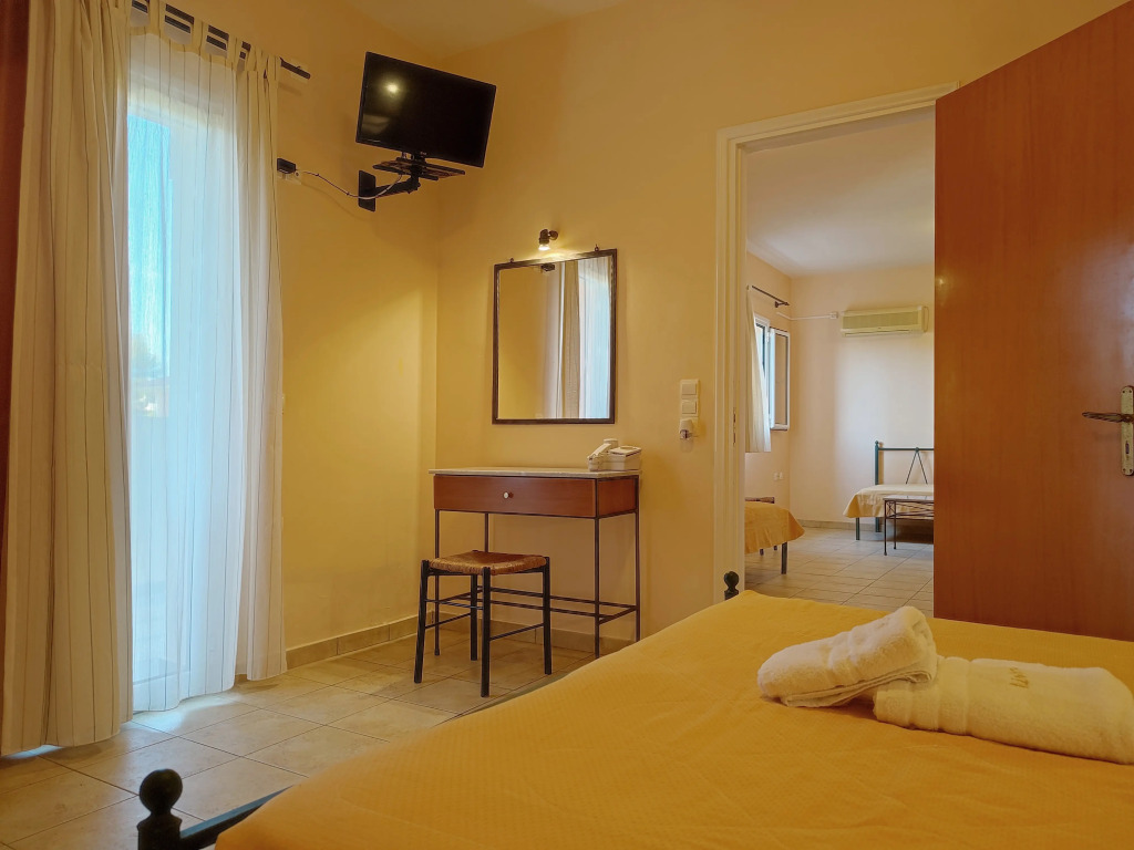 Elanthi Village Apartments