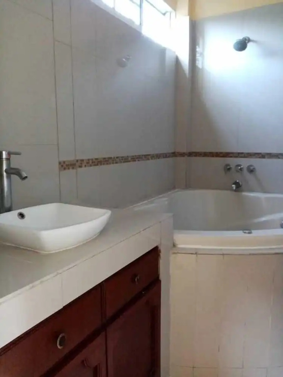 Habitaciones Zona UCA