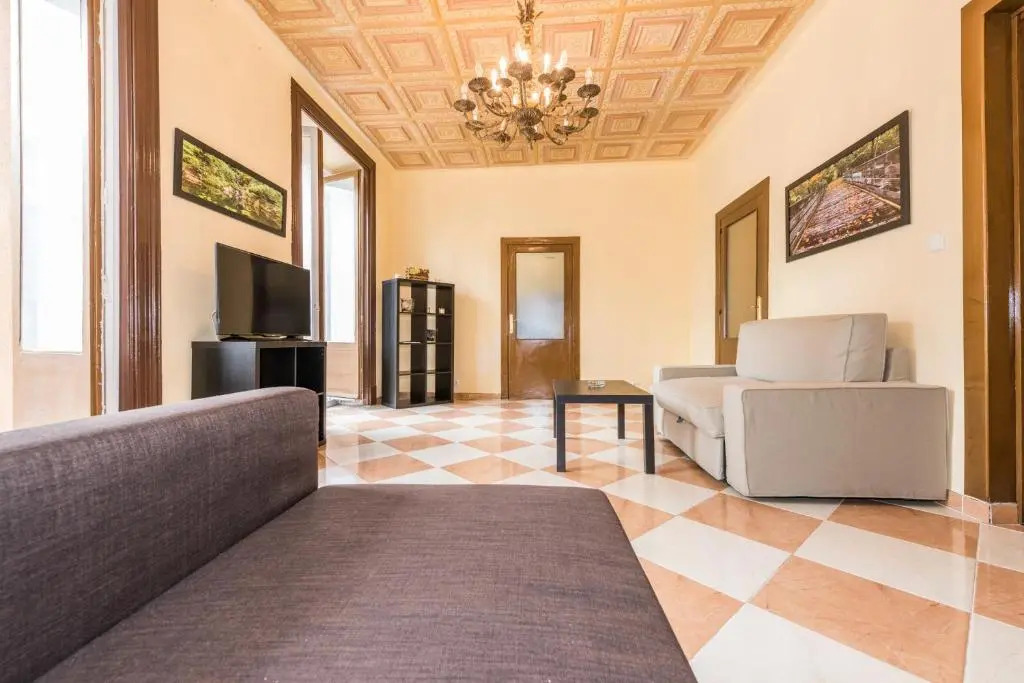 Grand Latina Apartment