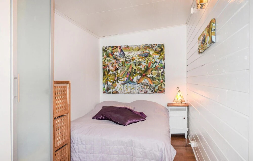Stunning Home In Höllviken With Wifi
