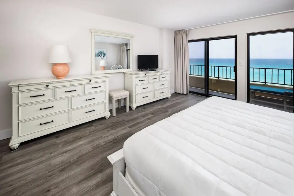 Surf Dweller 607 - Salt & Sky Haven