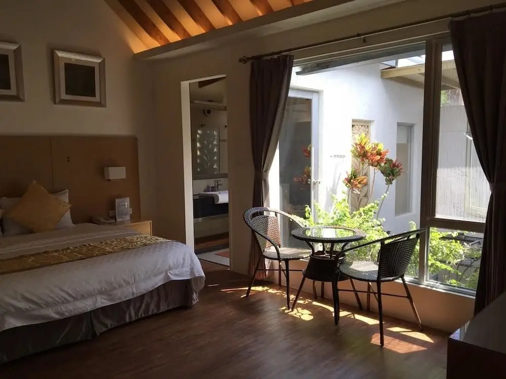 Shanze Bora villa