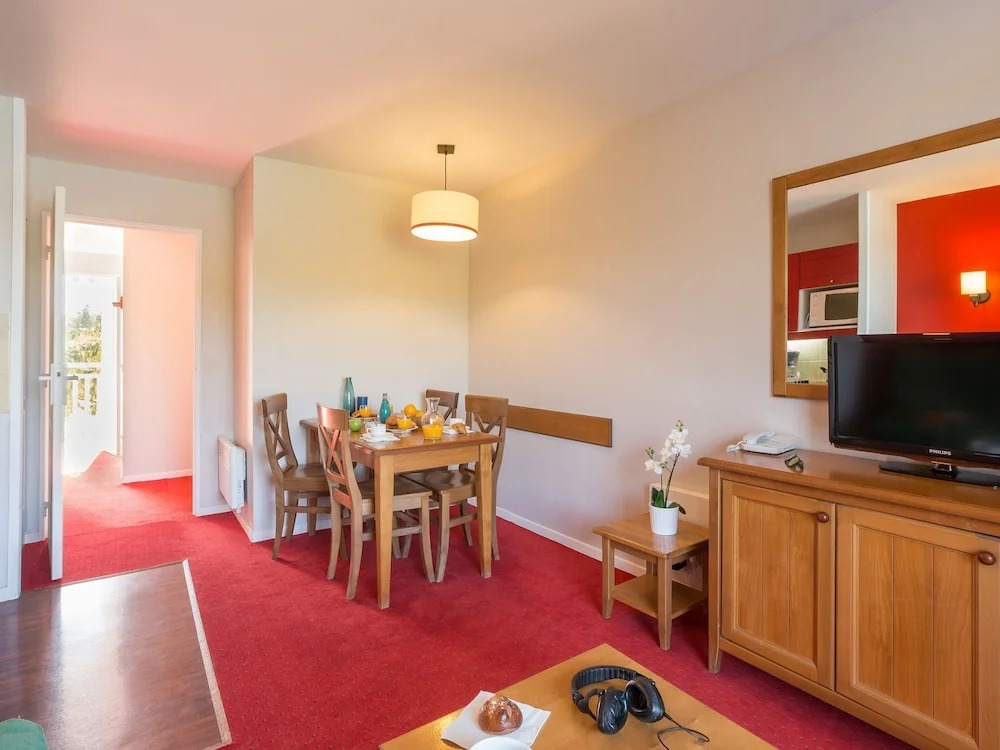 Charming Apartment in Marciac With Swimming Pool