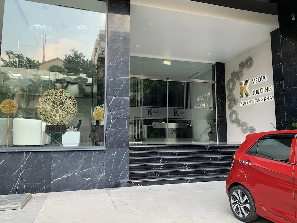 K Building
