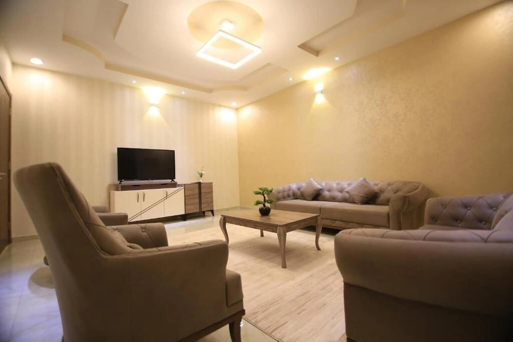 Alfaswal Alarbaah Serviced Apartment