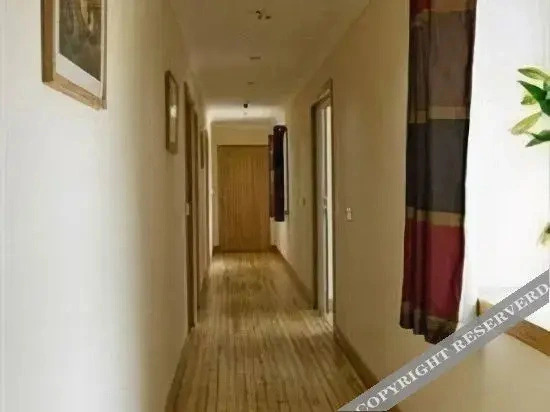 Birchwood House