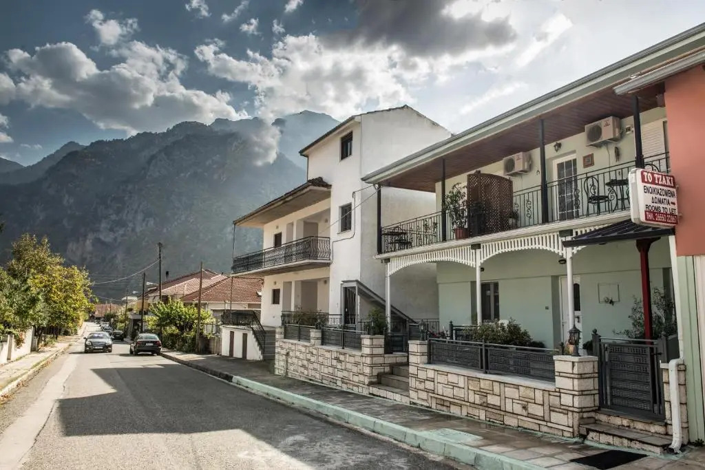 Guesthouse To Tzaki