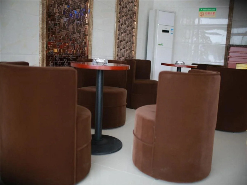 GreenTree Inn Jiangsu Suzhou Yangchenghu Qianshuiwan Express Hotel