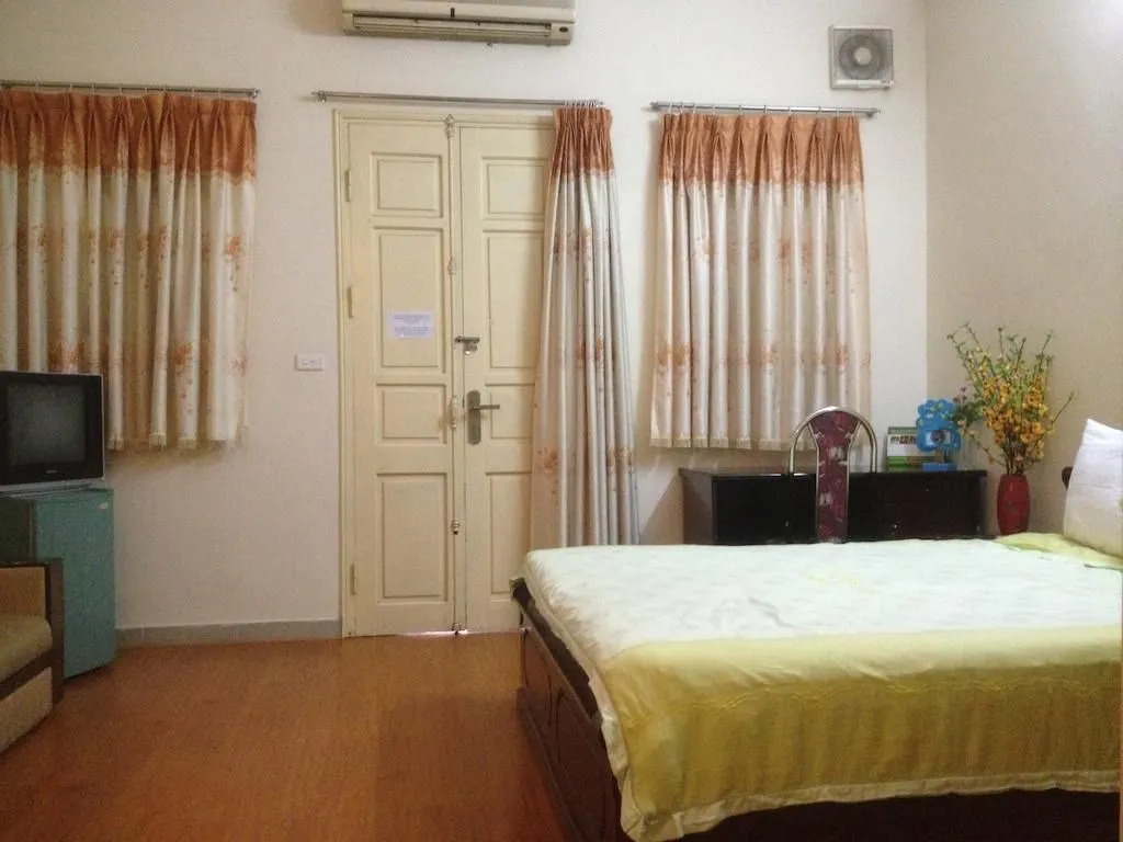 Red River 1 Hotel