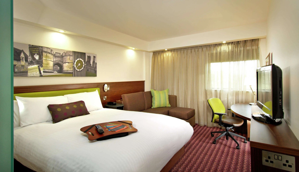 Hampton by Hilton Liverpool John Lennon Airport
