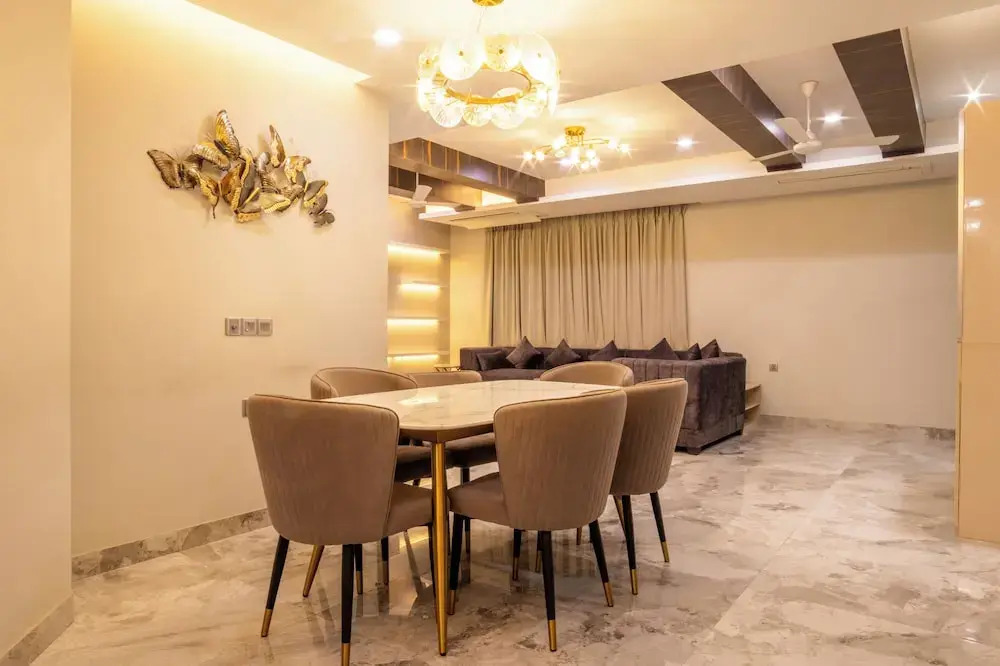 Housr 2 BHK Apartment Sector 41 Gurgaon