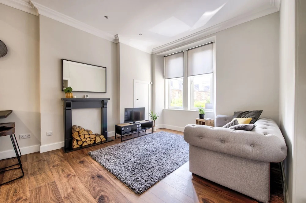 Stylish Modern Apartment Parking