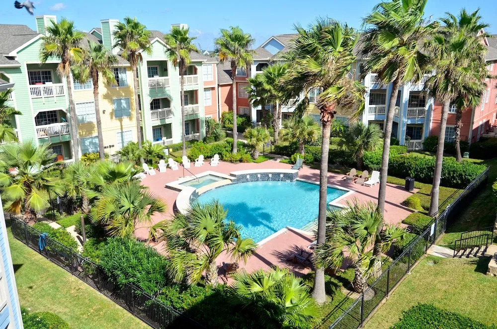 Dawn 823 Condo With Private Balcony and Views of Gulf of Mexico by Redawning