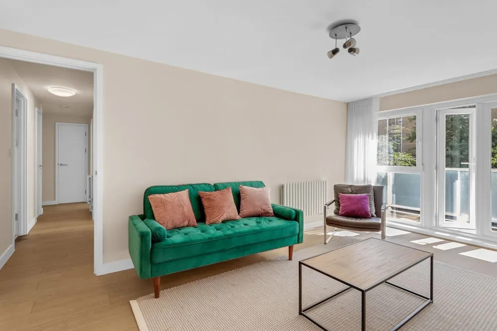 Belgravia Apartment 8