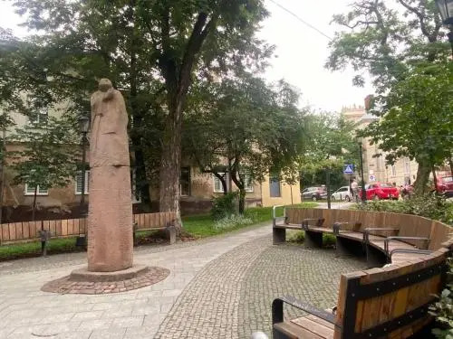 8, LVIV APART кв на вул Краківській біля пл Ринок