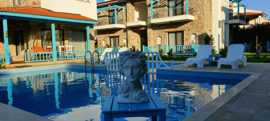 Ekinoks Otel