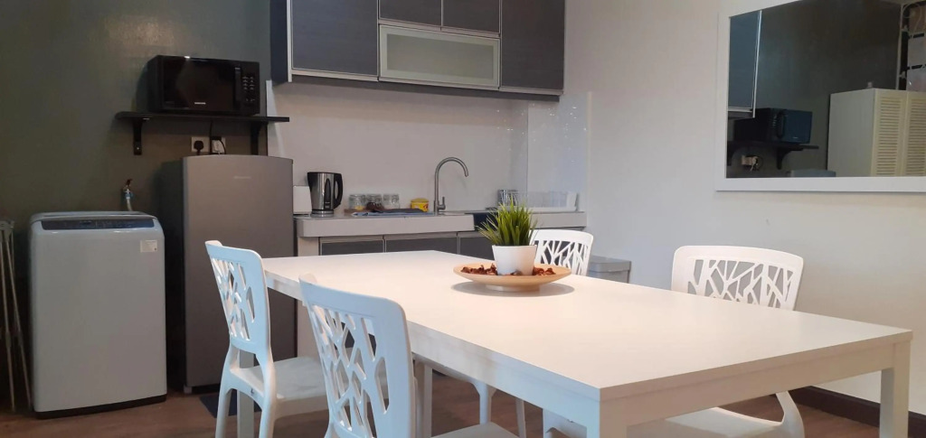 Omars Place 2