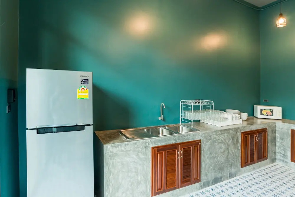 Link Hostel Aonang - Adults Only