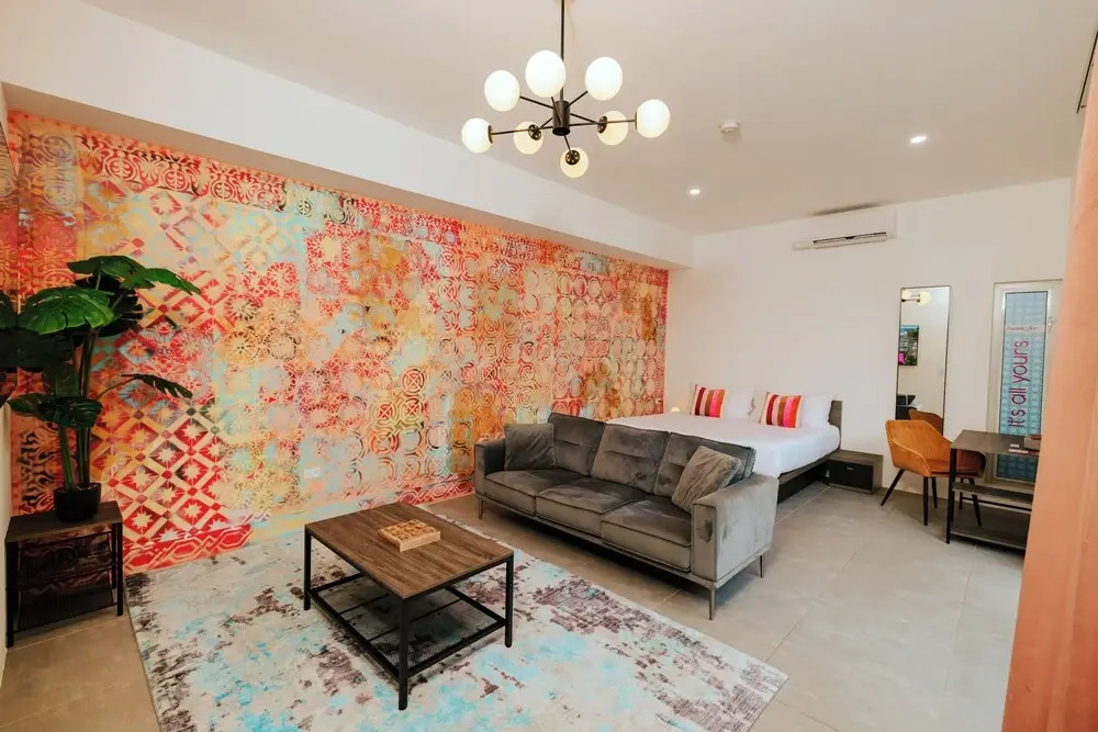 Privada Stays - Private Pools & Colorful-Chic Boutique Hotel
